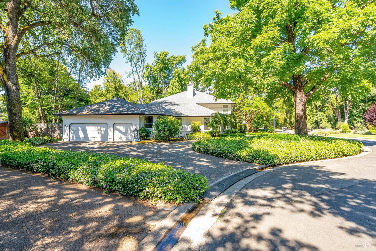 934 Fairway Drive Sonoma CA 95476