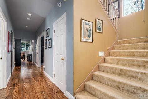 934 Fairway Drive Sonoma CA 95476