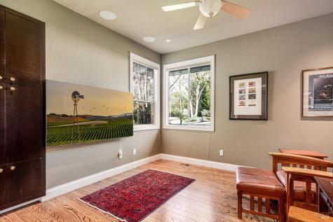 934 Fairway Drive Sonoma CA 95476