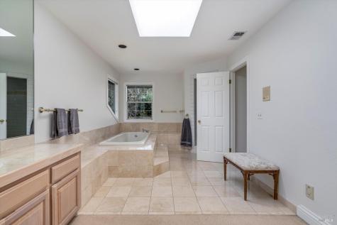 934 Fairway Drive Sonoma CA 95476