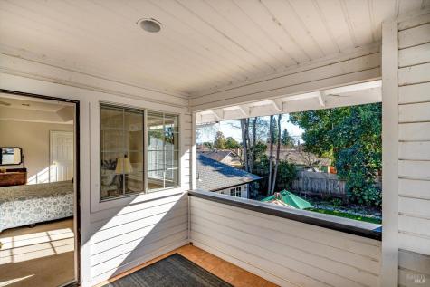 934 Fairway Drive Sonoma CA 95476