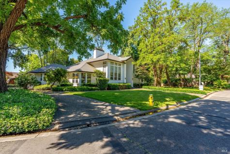 934 Fairway Drive Sonoma CA 95476