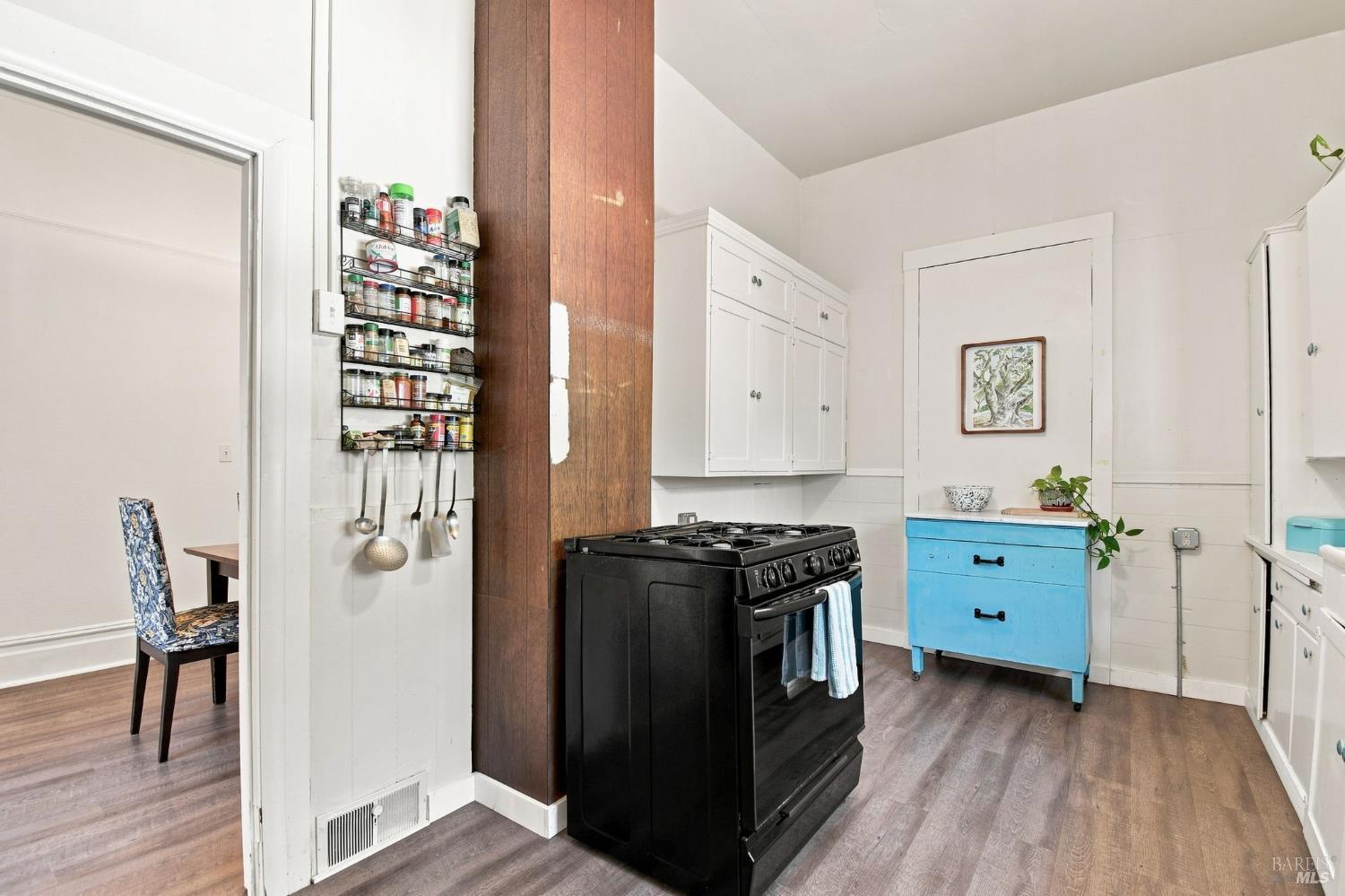 171 N High Street Sebastopol CA 95472