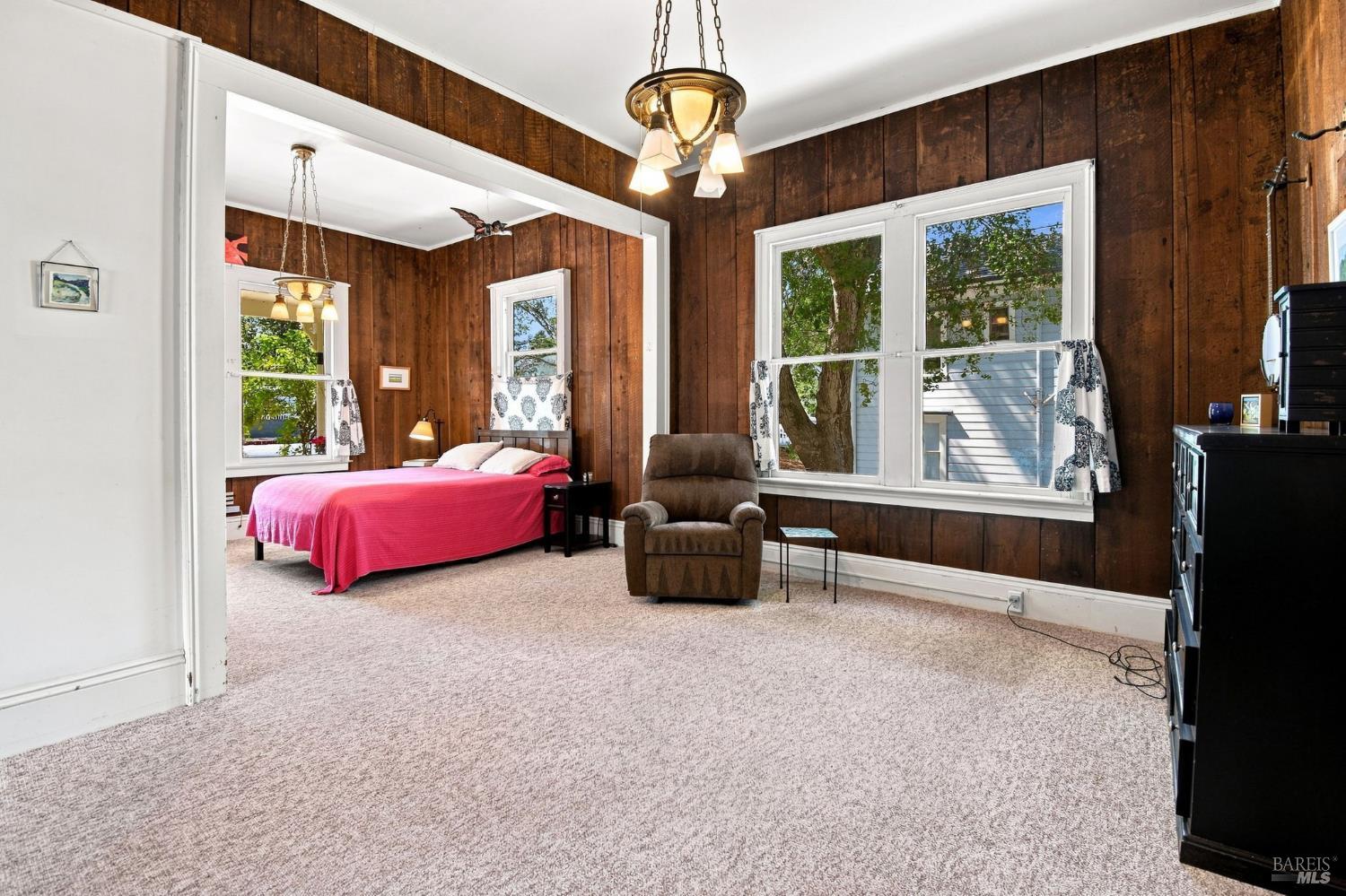171 N High Street Sebastopol CA 95472