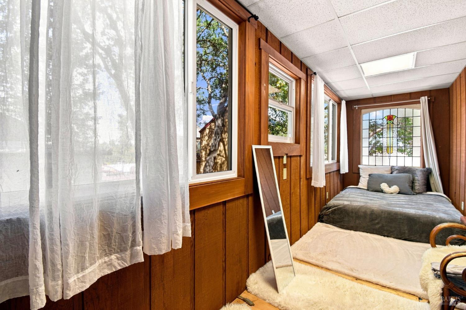 171 N High Street Sebastopol CA 95472