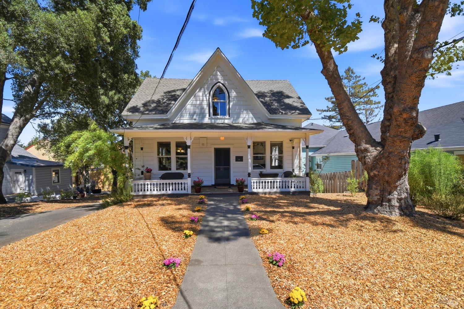 171 N High Street Sebastopol CA 95472