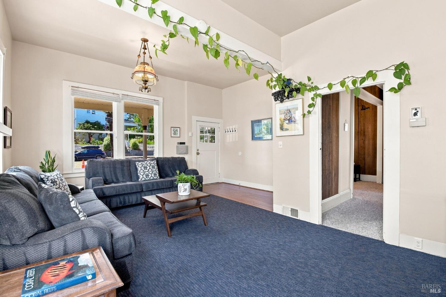 171 N High Street Sebastopol CA 95472
