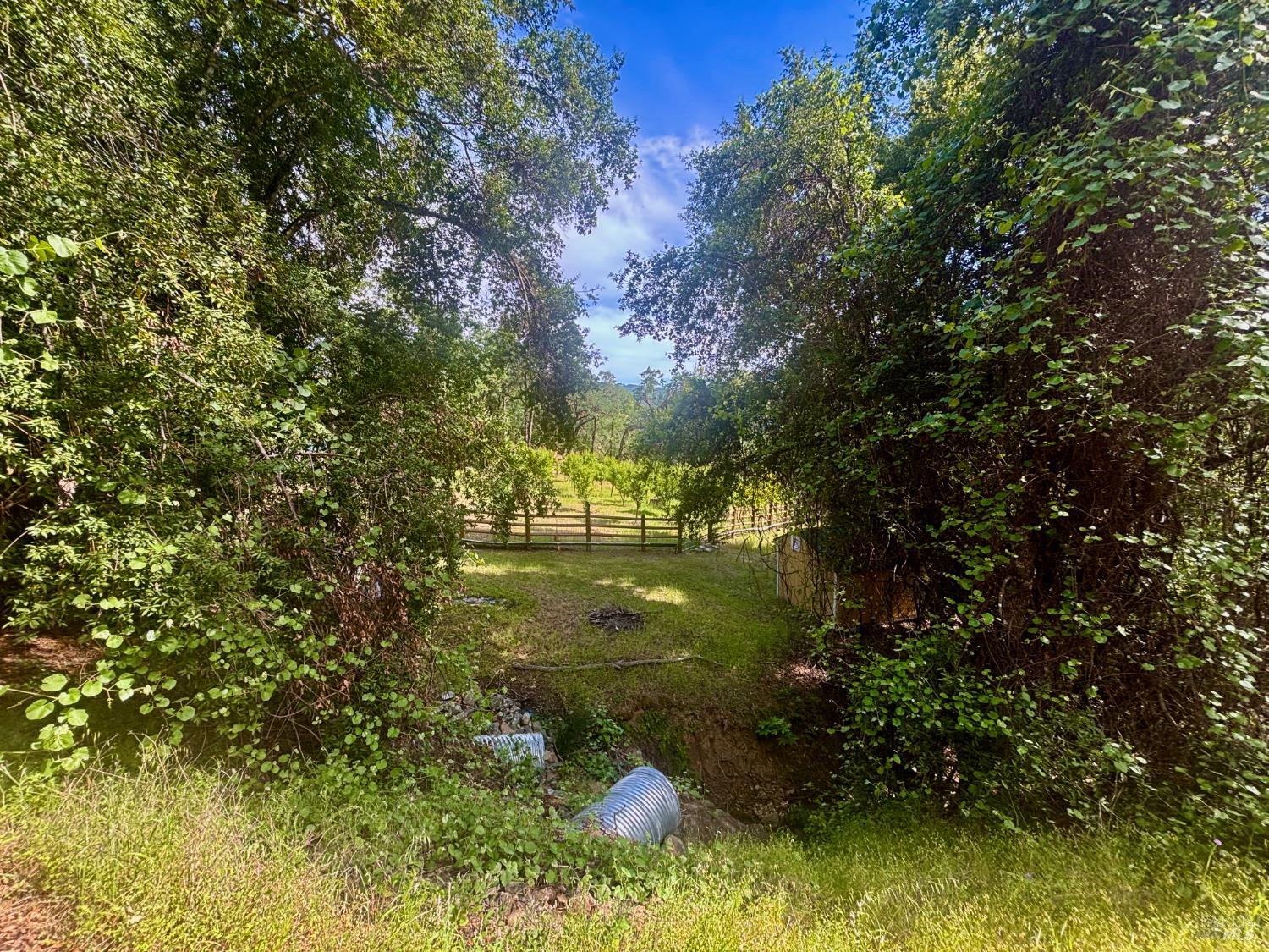 2371 Mcnab Ranch Road Ukiah CA 95482