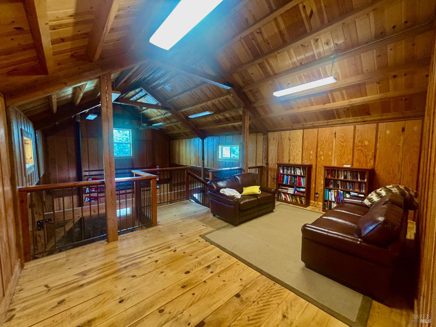 2371 Mcnab Ranch Road Ukiah CA 95482