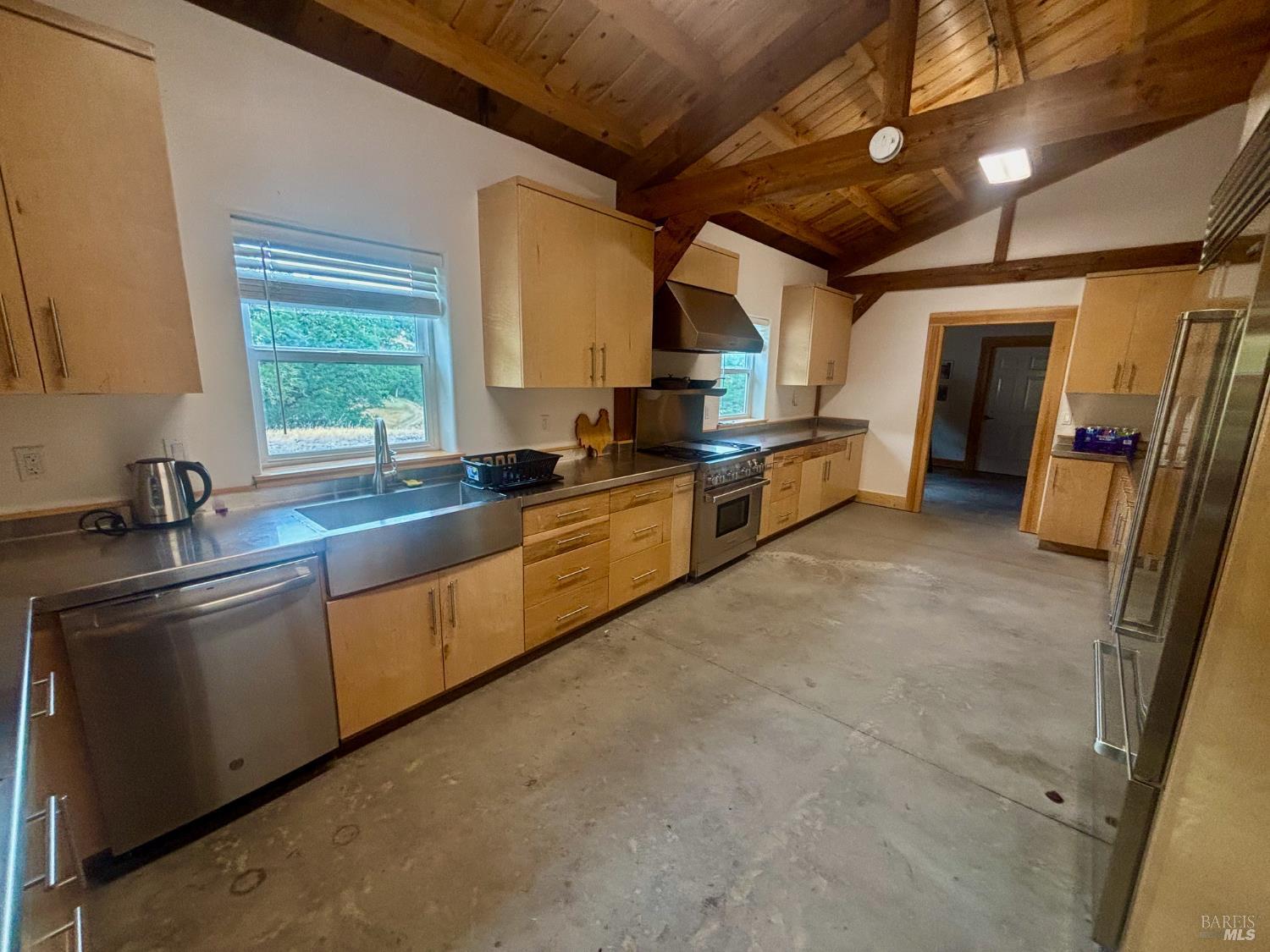 2371 Mcnab Ranch Road Ukiah CA 95482