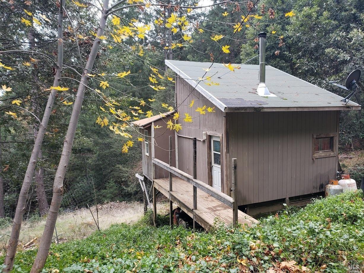 29600 Timberline Road Willits CA 95490