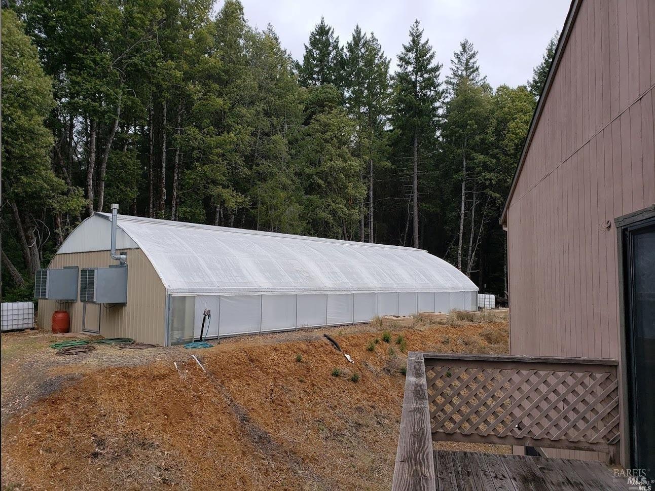 29600 Timberline Road Willits CA 95490
