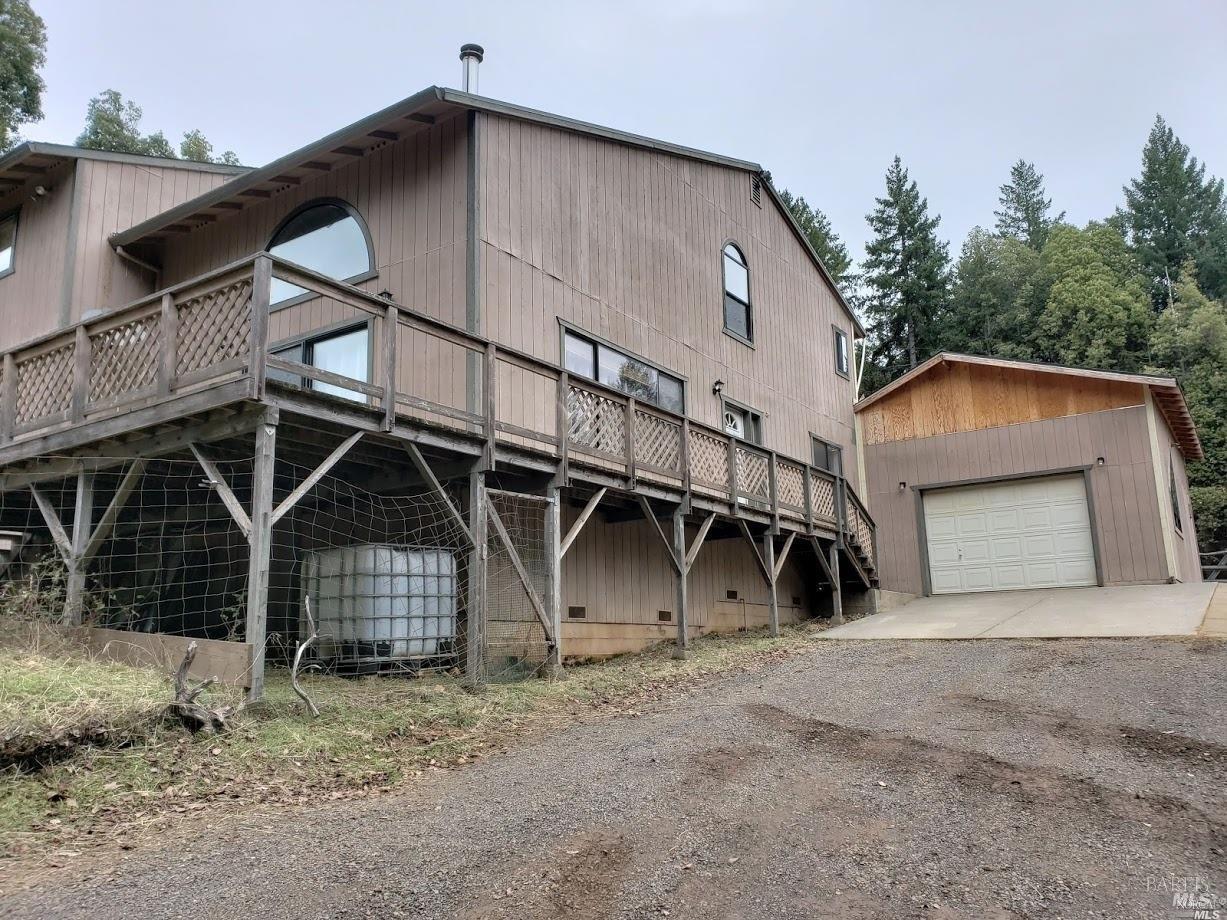 29600 Timberline Road Willits CA 95490
