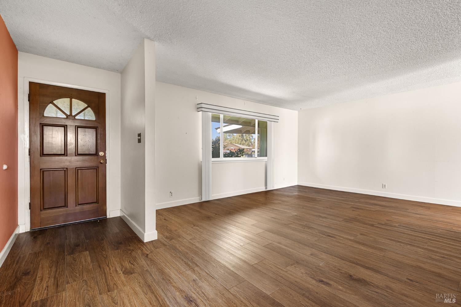 4394 Tolenas Road Fairfield CA 94533