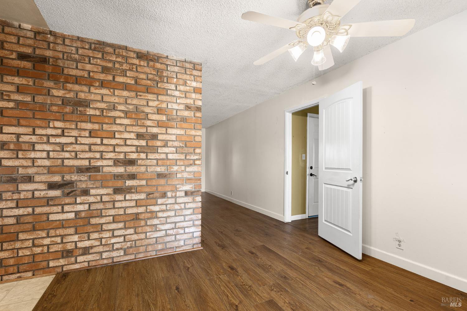 4394 Tolenas Road Fairfield CA 94533