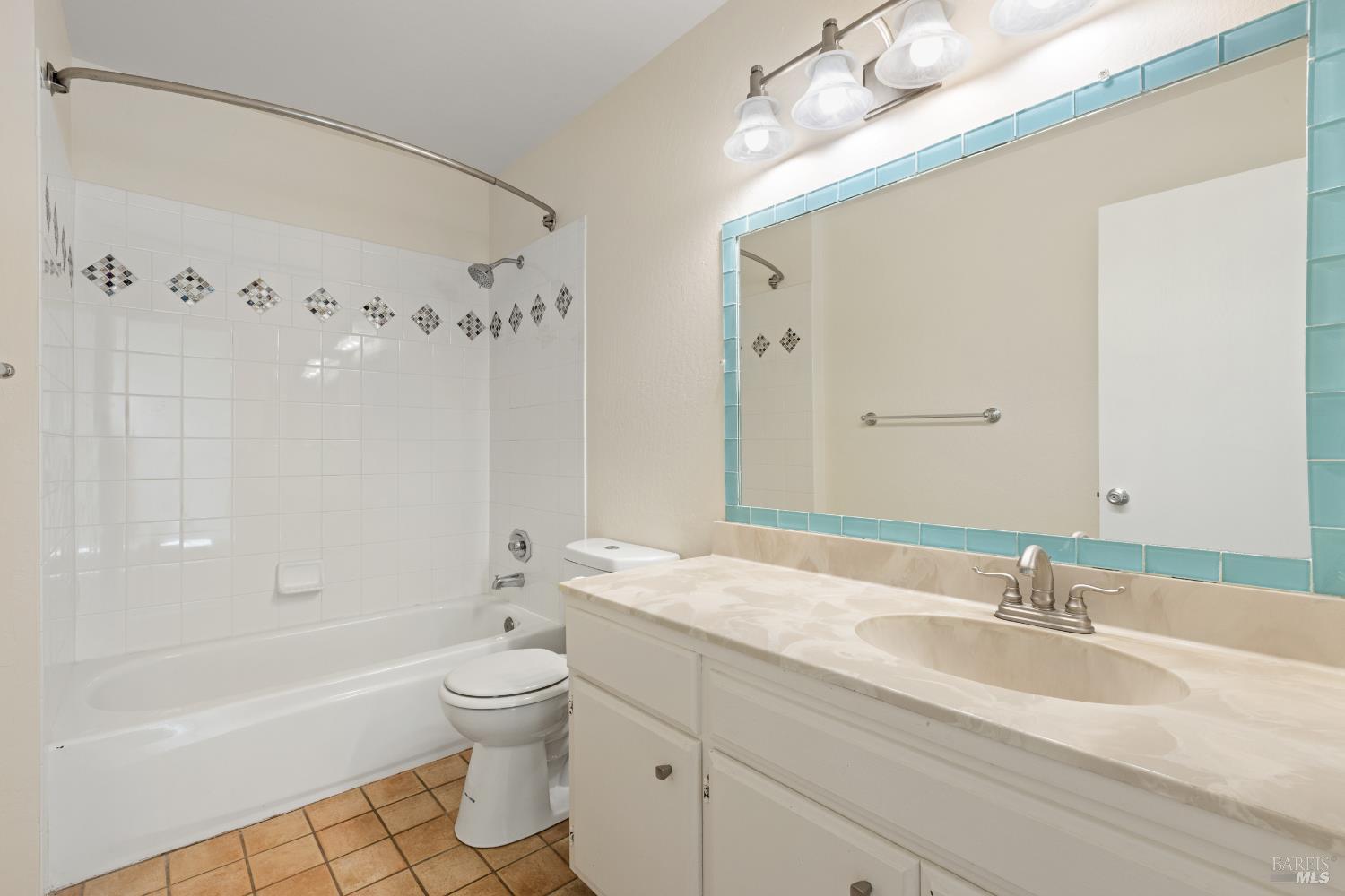 3118 Luna Court Santa Rosa CA 95405