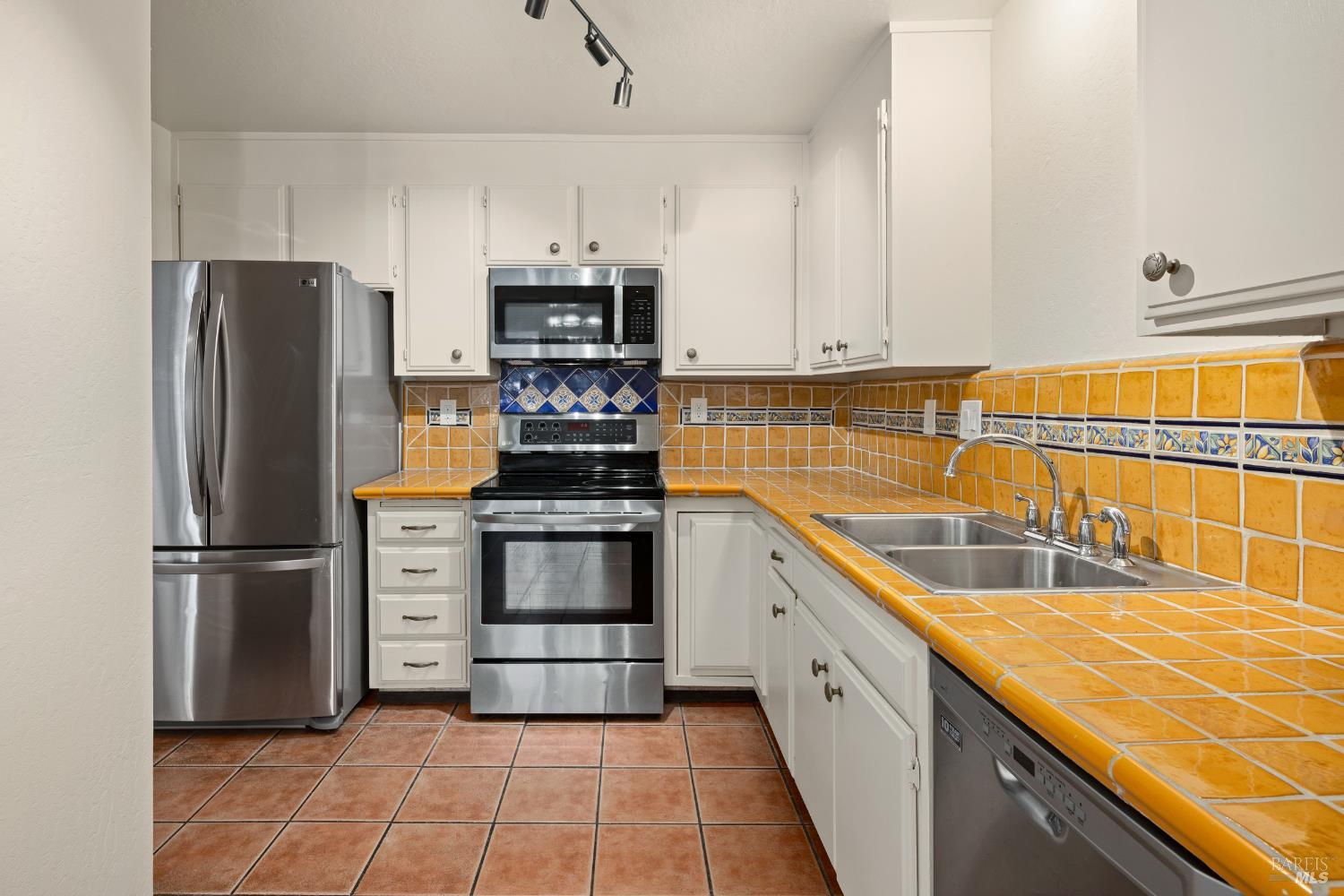 3118 Luna Court Santa Rosa CA 95405