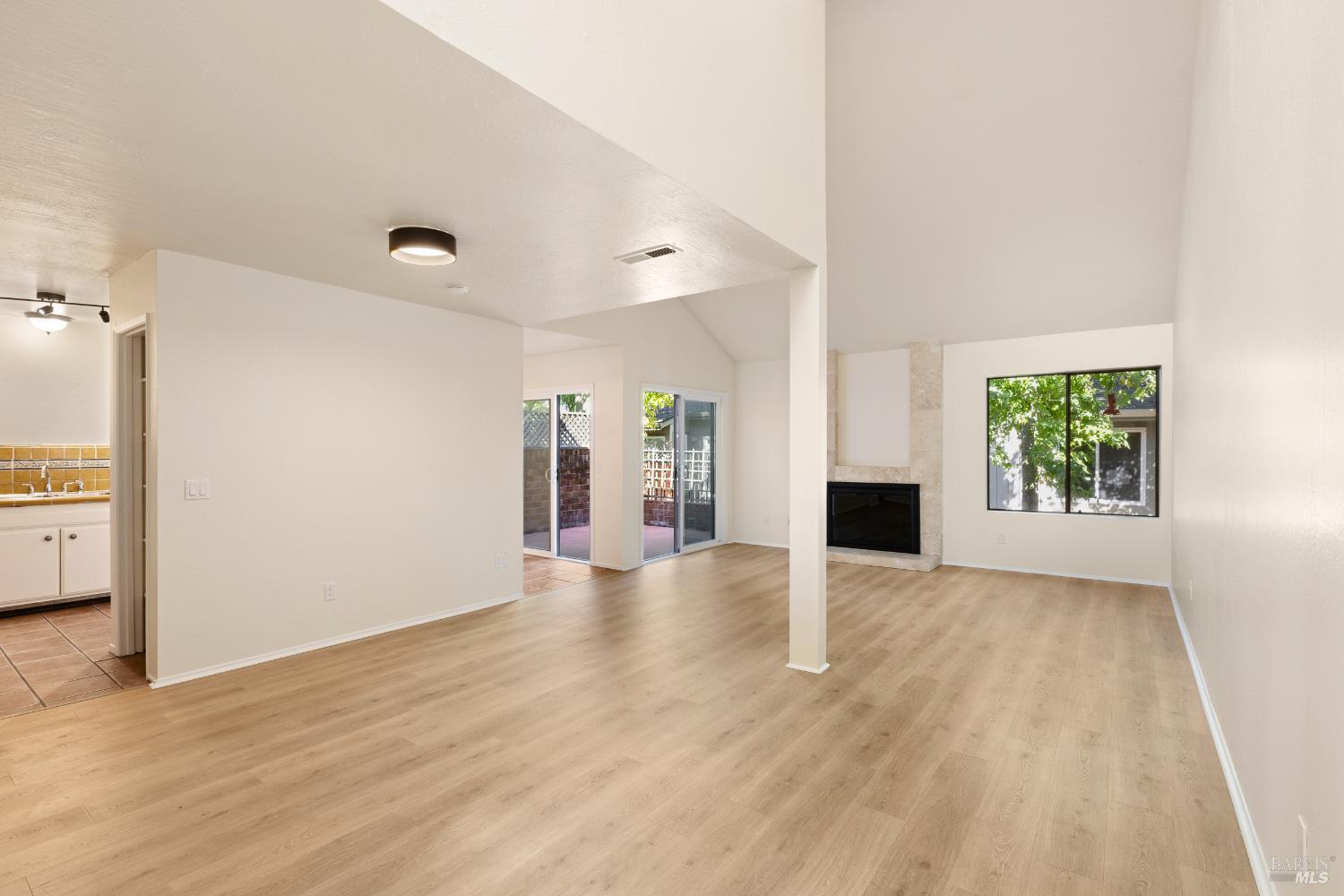 3118 Luna Court Santa Rosa CA 95405