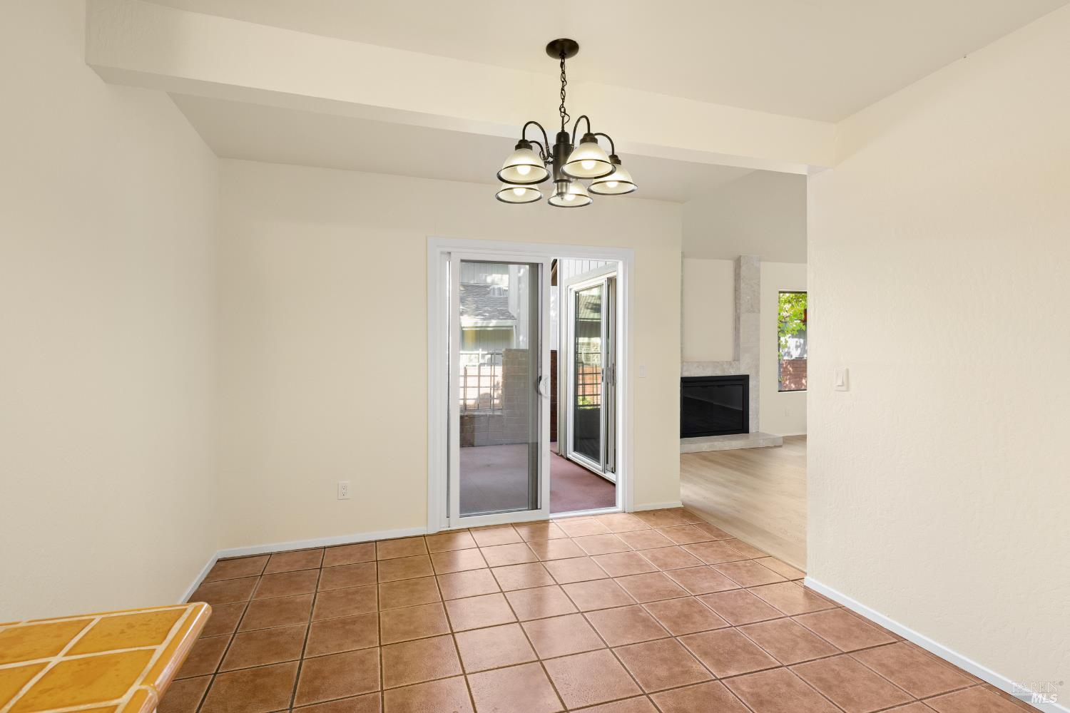3118 Luna Court Santa Rosa CA 95405
