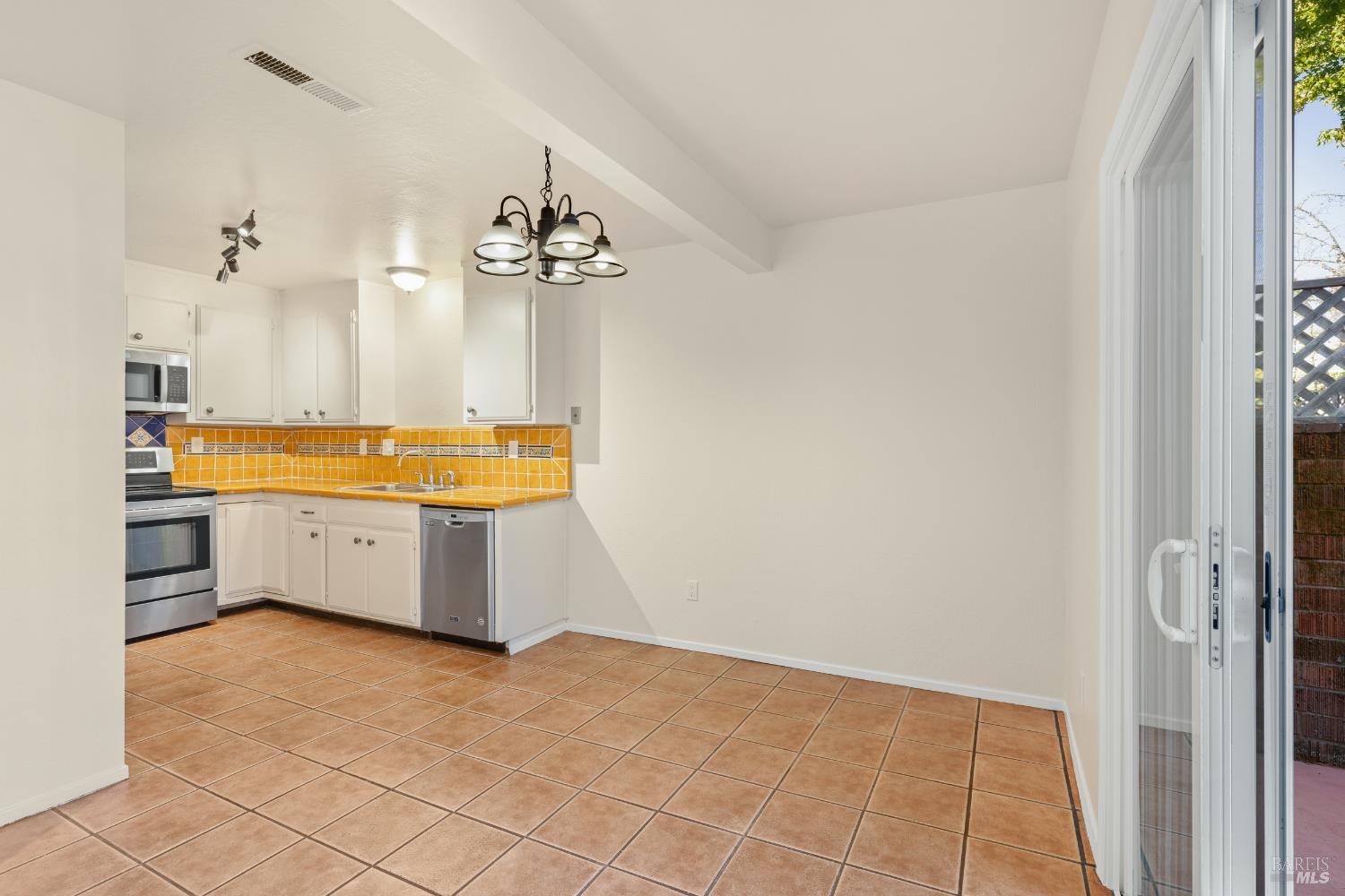 3118 Luna Court Santa Rosa CA 95405