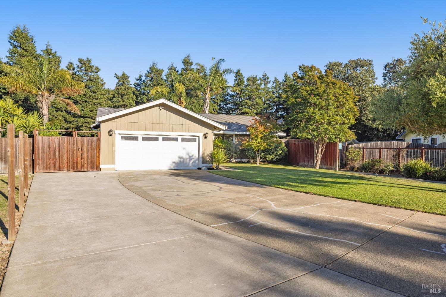 160 W Cotati Oaks Court Cotati CA 94931