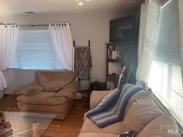 15198 Harbor Lane Clearlake CA 95422