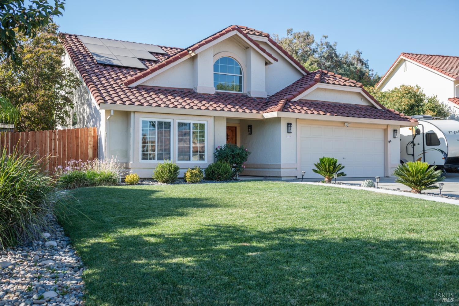 143 Edmondale Court Vacaville CA 95688