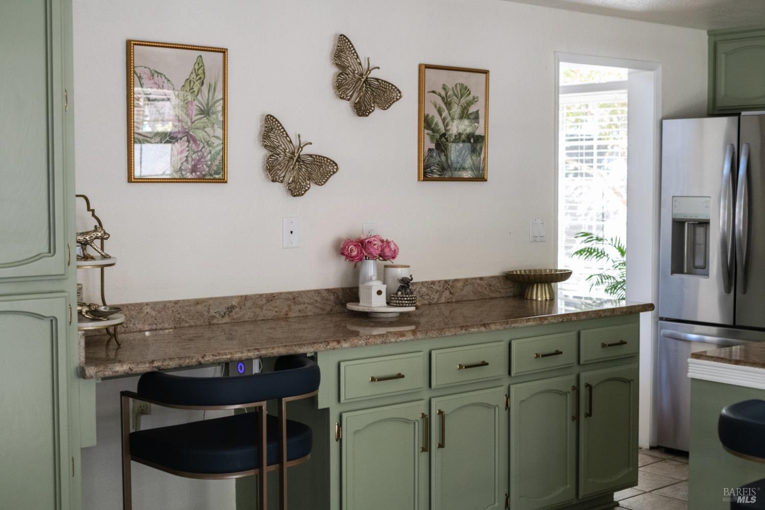 143 Edmondale Court Vacaville CA 95688