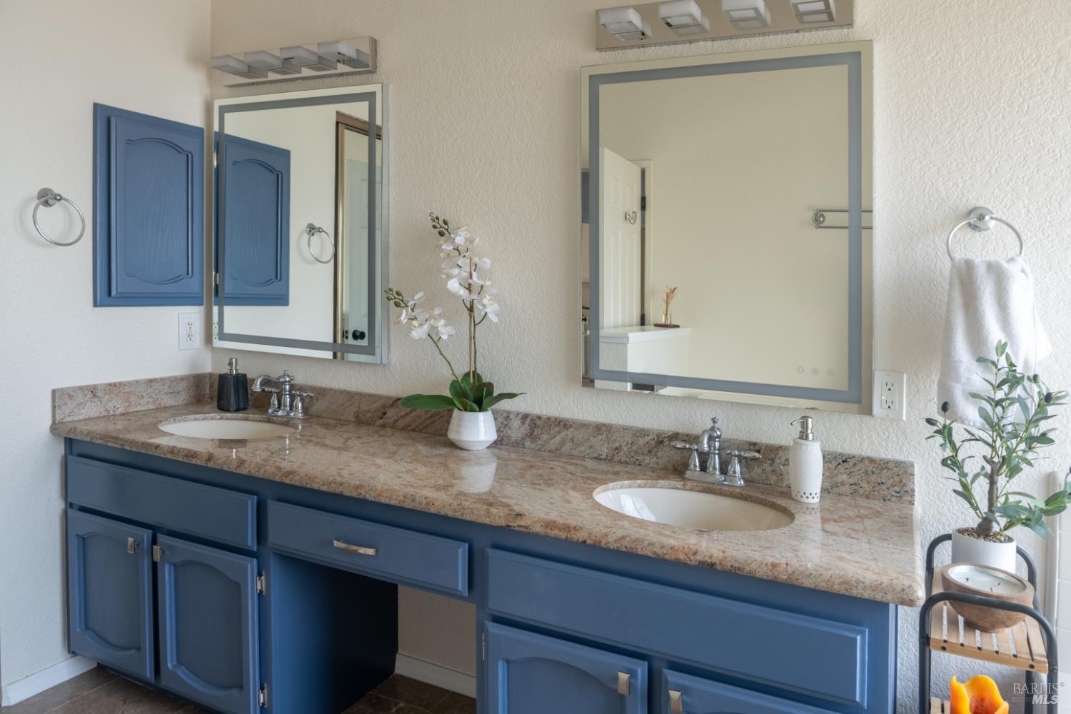 143 Edmondale Court Vacaville CA 95688