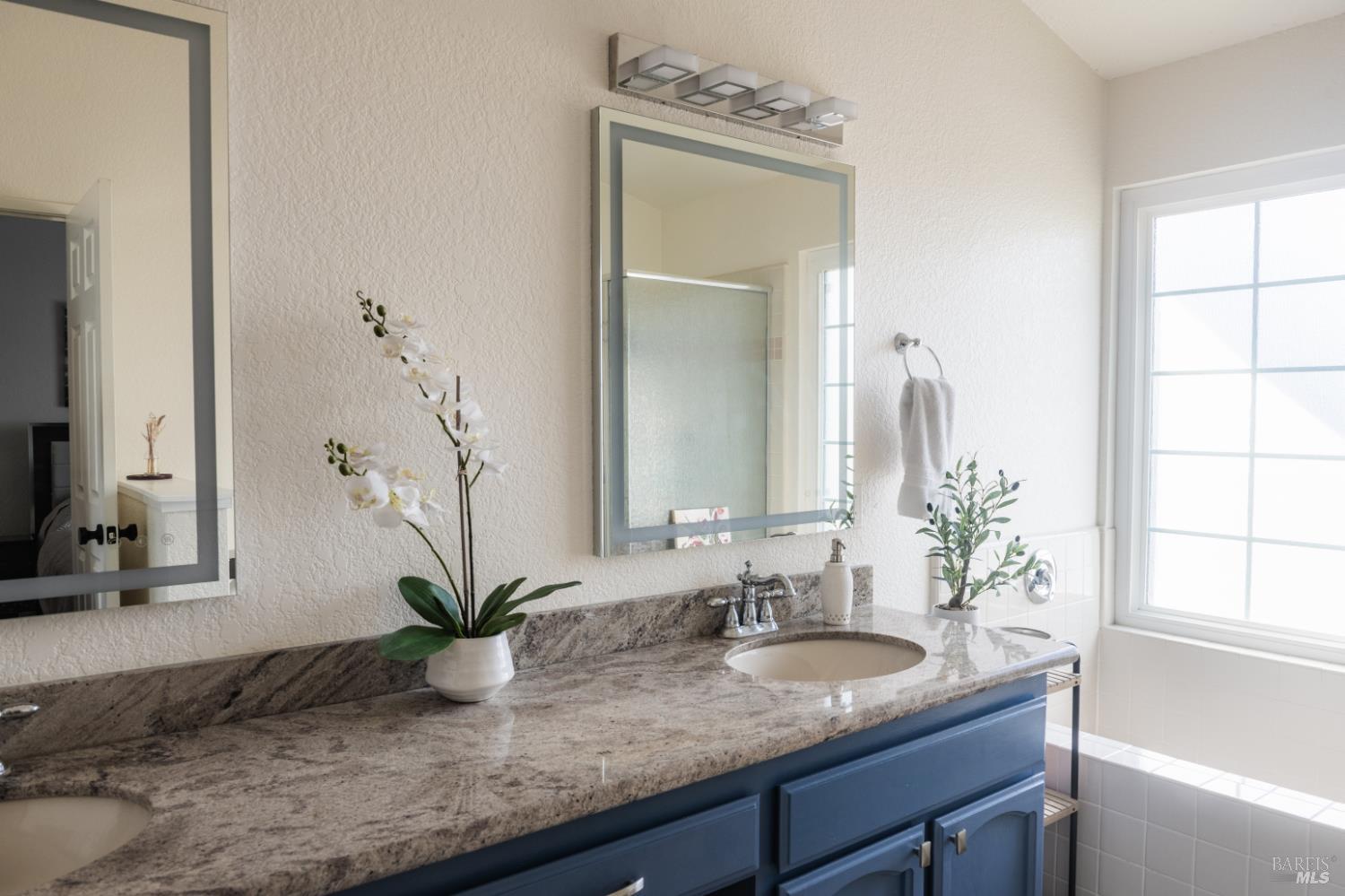 143 Edmondale Court Vacaville CA 95688