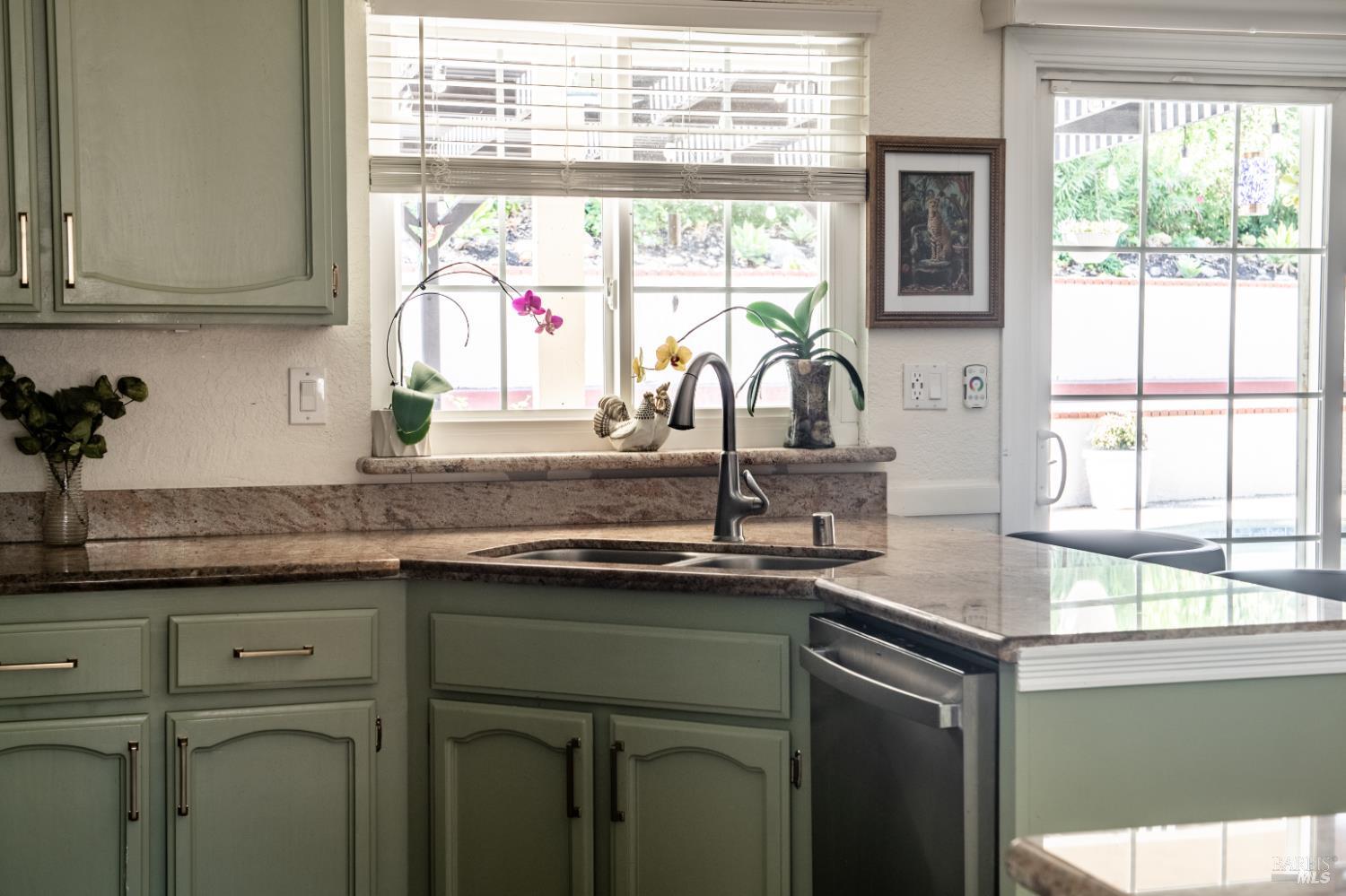 143 Edmondale Court Vacaville CA 95688