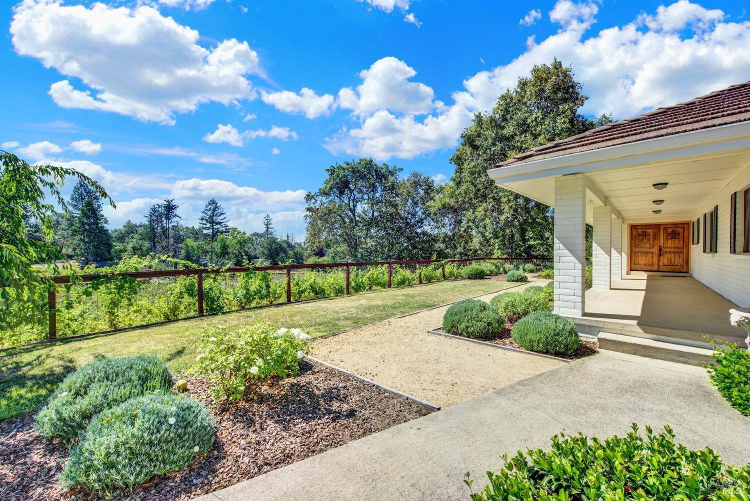 875 White Cottage Road N Angwin CA 94508