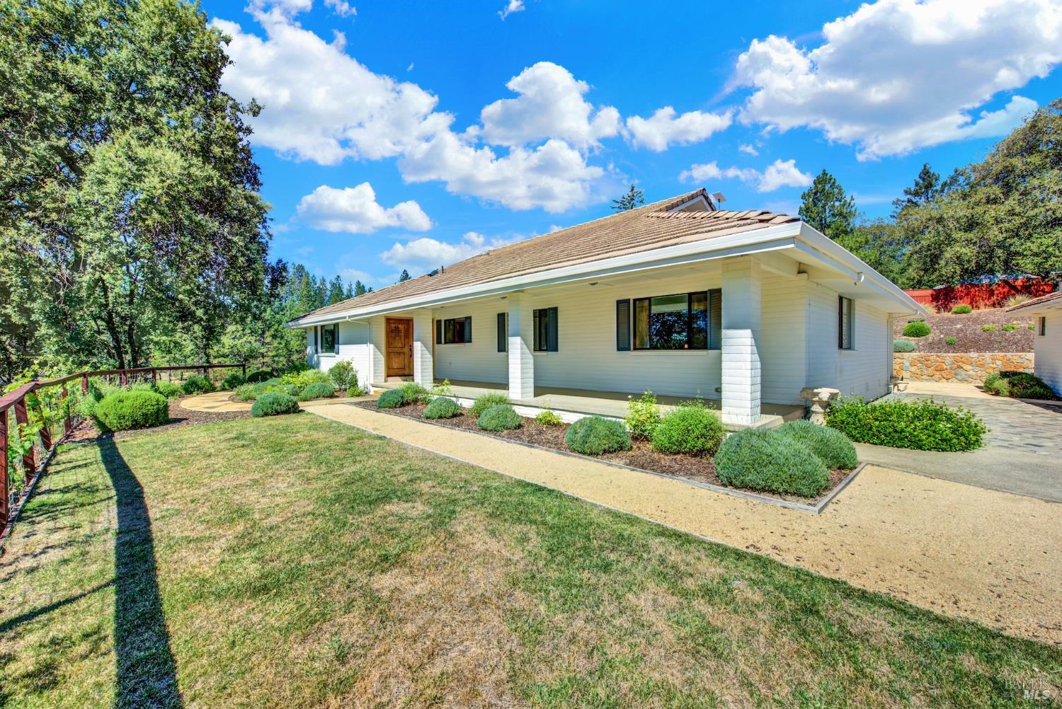875 White Cottage Road N Angwin CA 94508