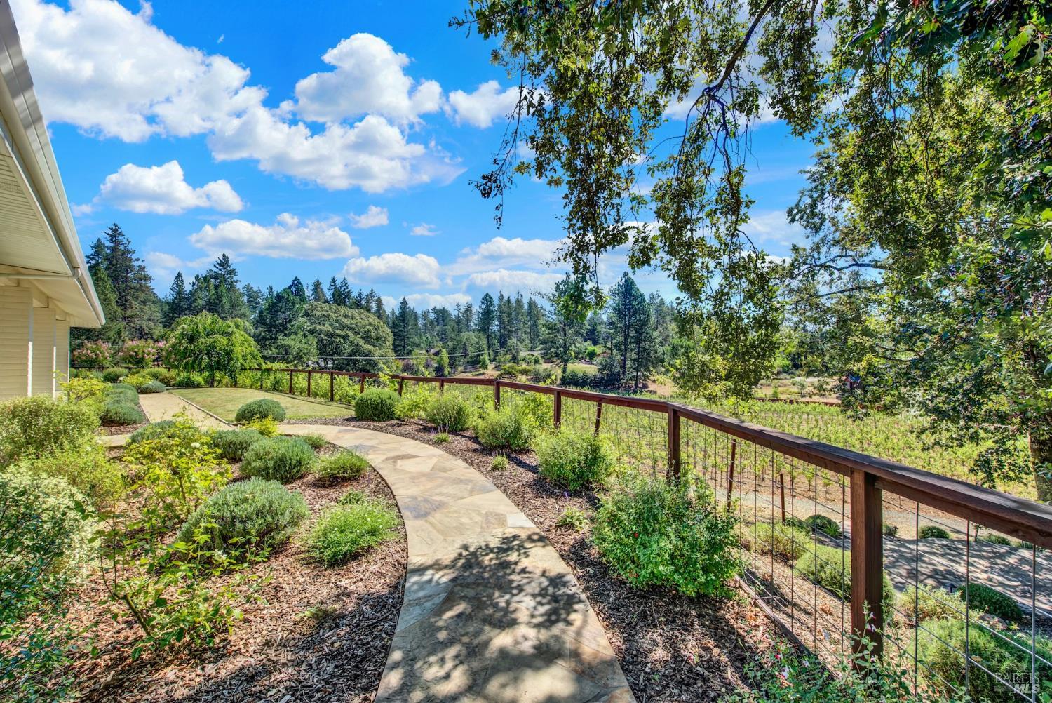 875 White Cottage Road N Angwin CA 94508