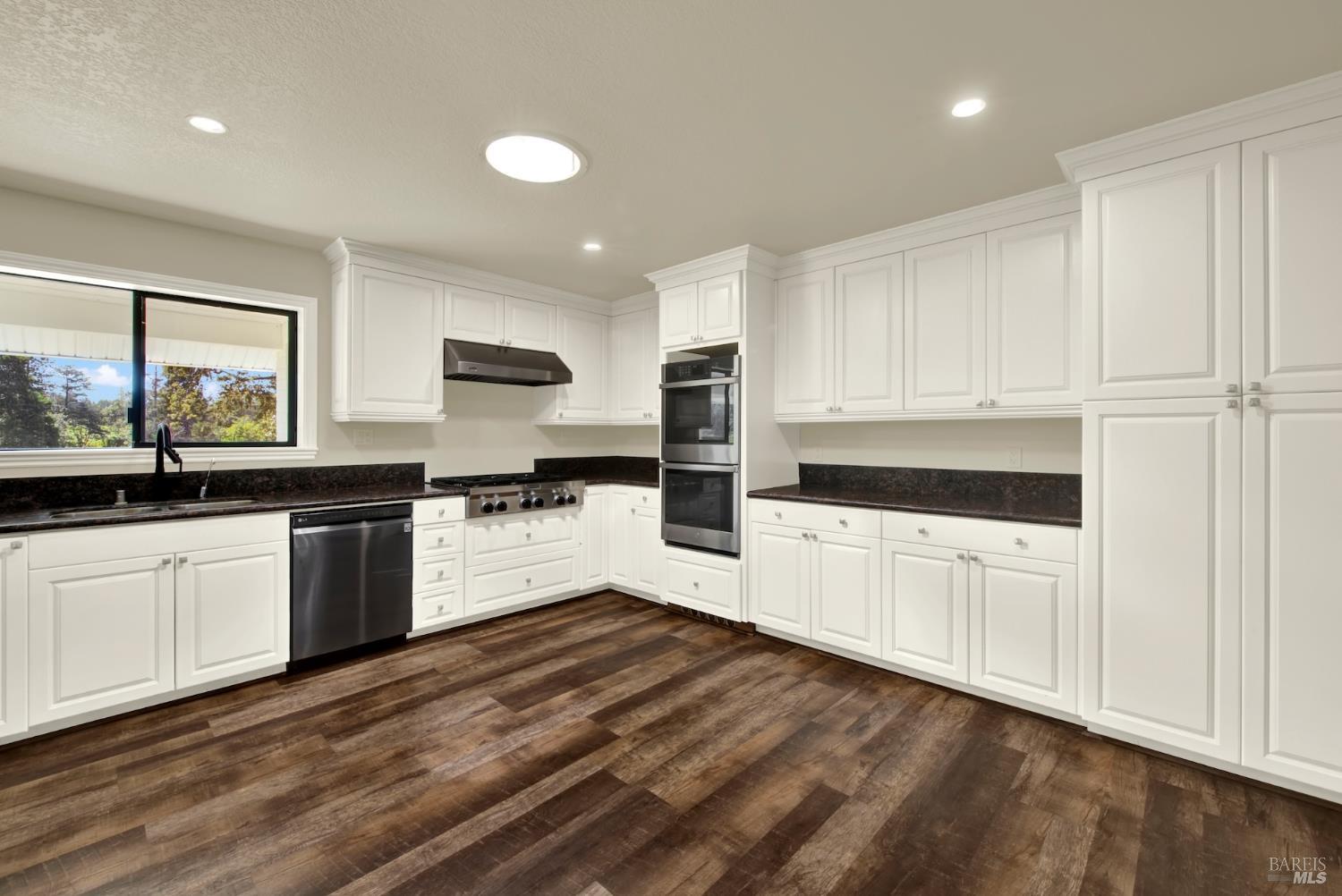 875 White Cottage Road N Angwin CA 94508