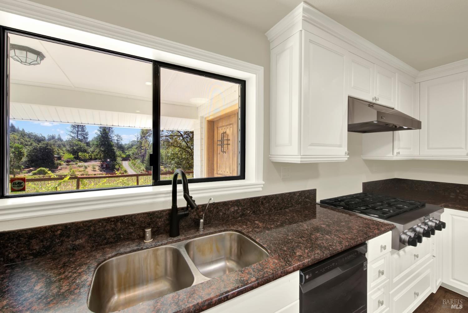 875 White Cottage Road N Angwin CA 94508