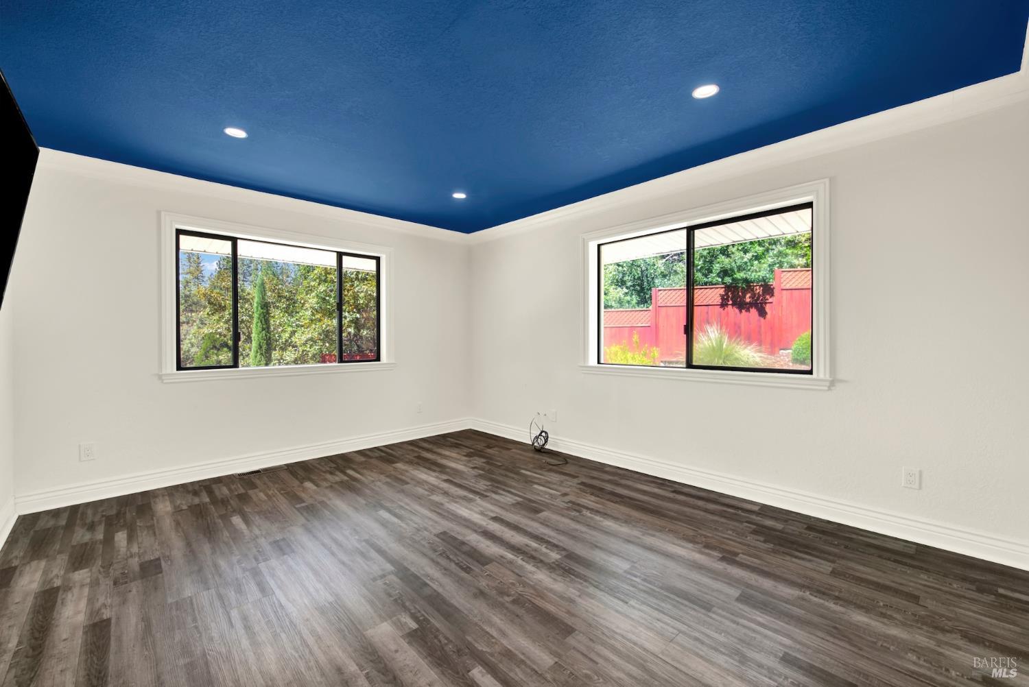 875 White Cottage Road N Angwin CA 94508