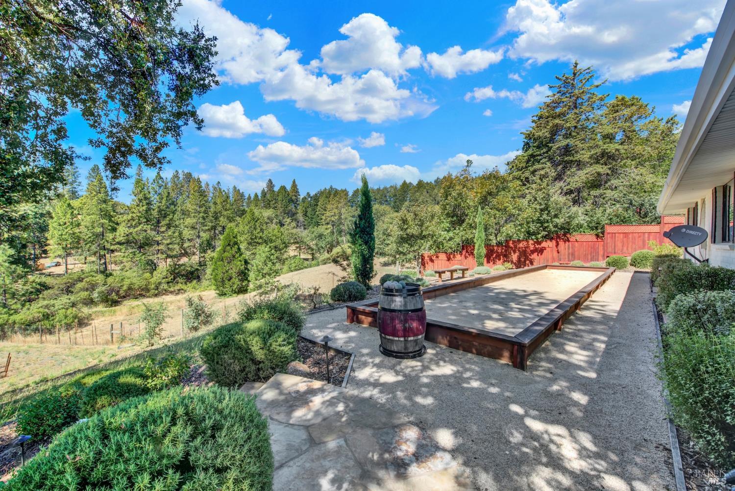 875 White Cottage Road N Angwin CA 94508