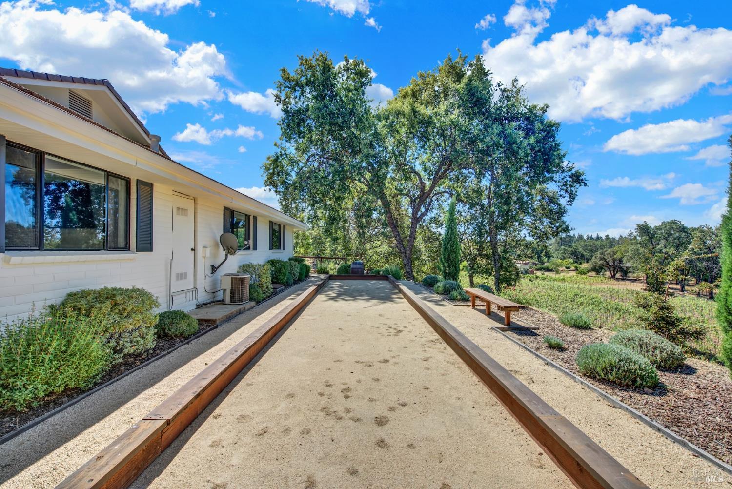 875 White Cottage Road N Angwin CA 94508
