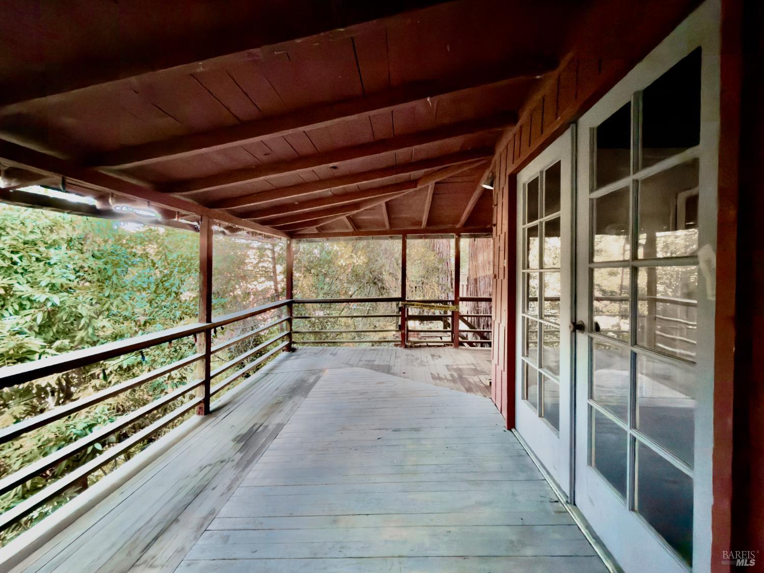2001 Redwood Drive Healdsburg CA 95448
