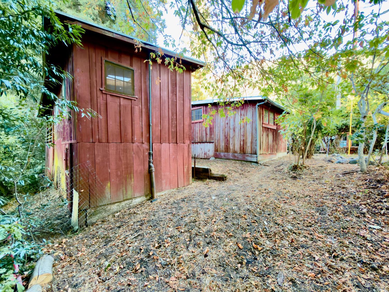 2001 Redwood Drive Healdsburg CA 95448