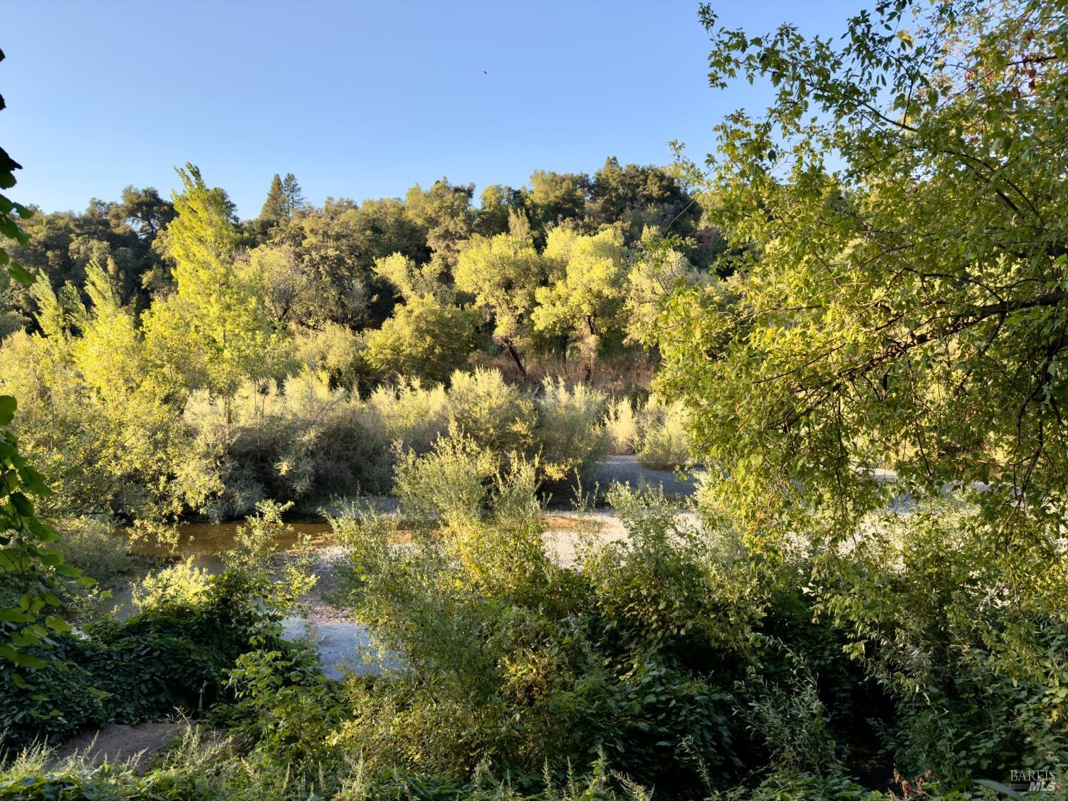 2001 Redwood Drive Healdsburg CA 95448