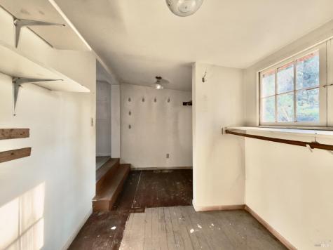 2001 Redwood Drive Healdsburg CA 95448