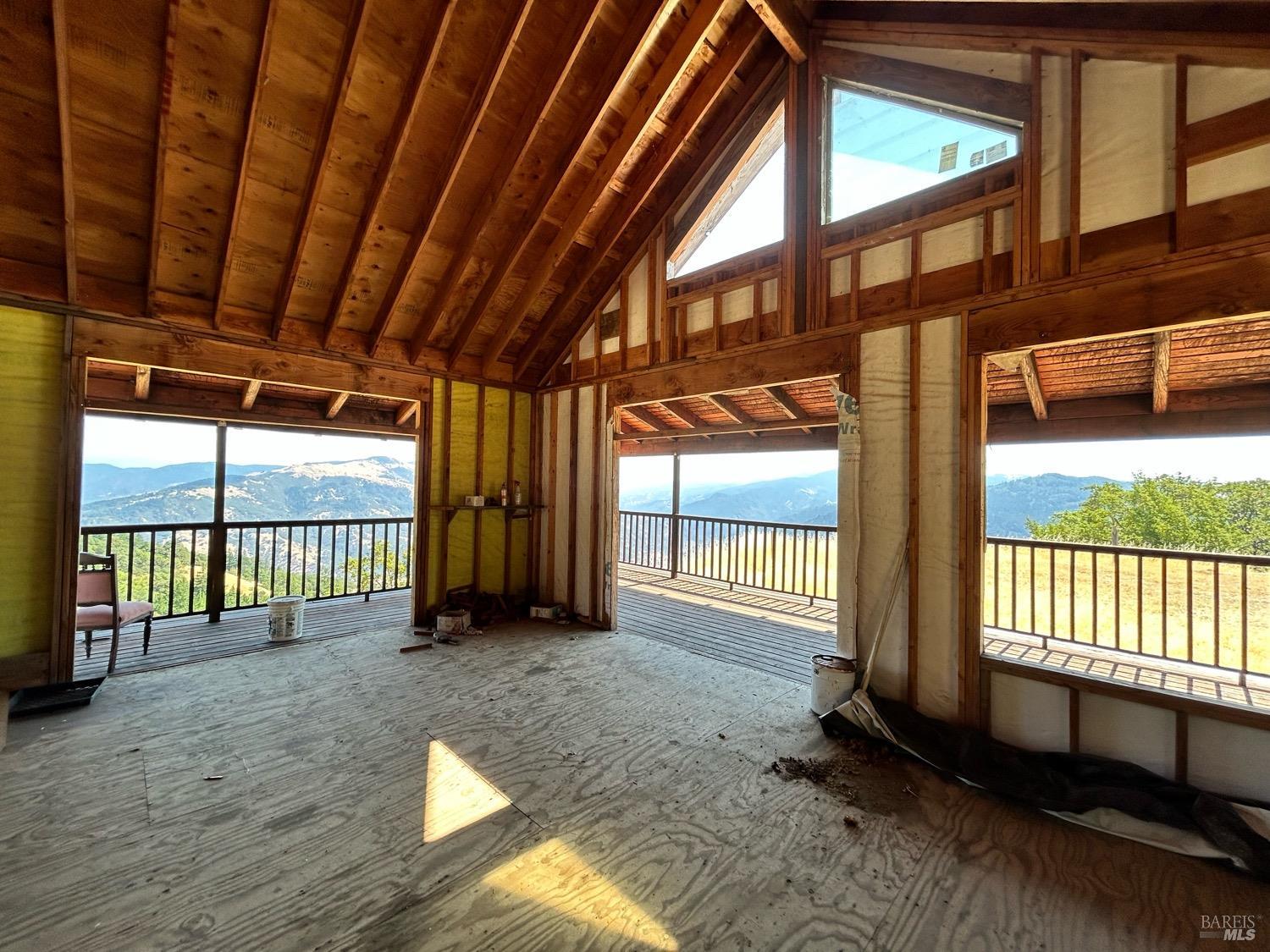 74250 Island Mountain Road Piercy CA 95587
