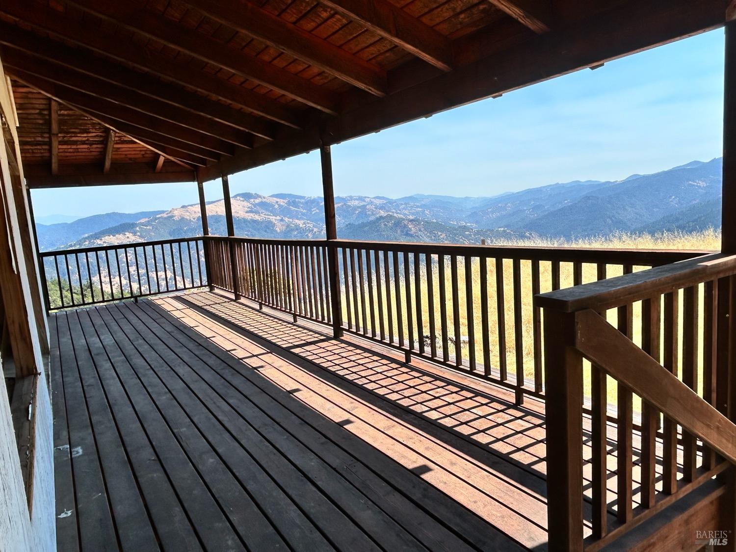 74250 Island Mountain Road Piercy CA 95587