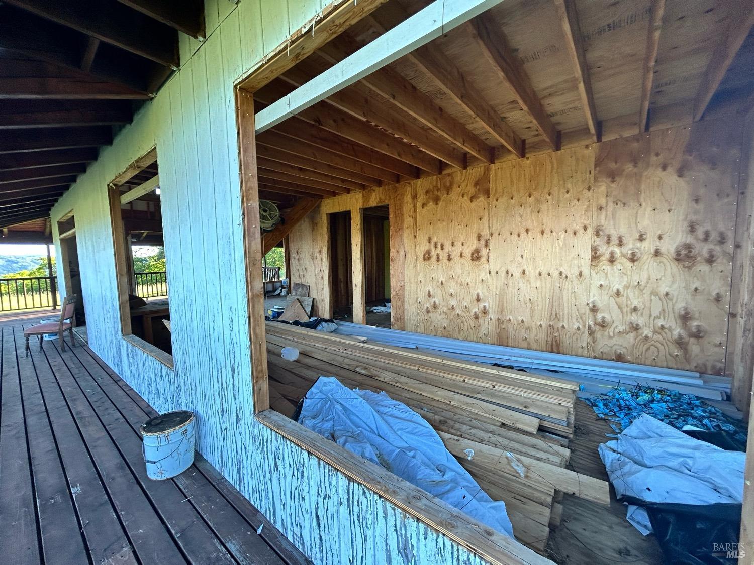 74250 Island Mountain Road Piercy CA 95587