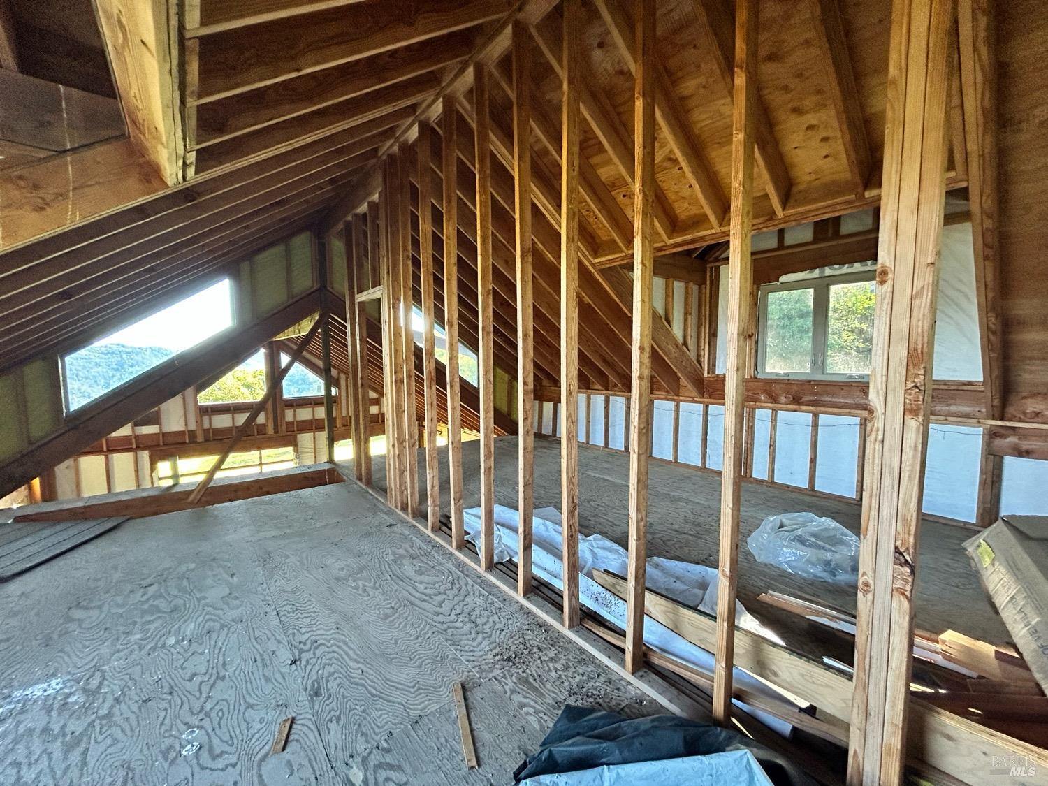 74250 Island Mountain Road Piercy CA 95587