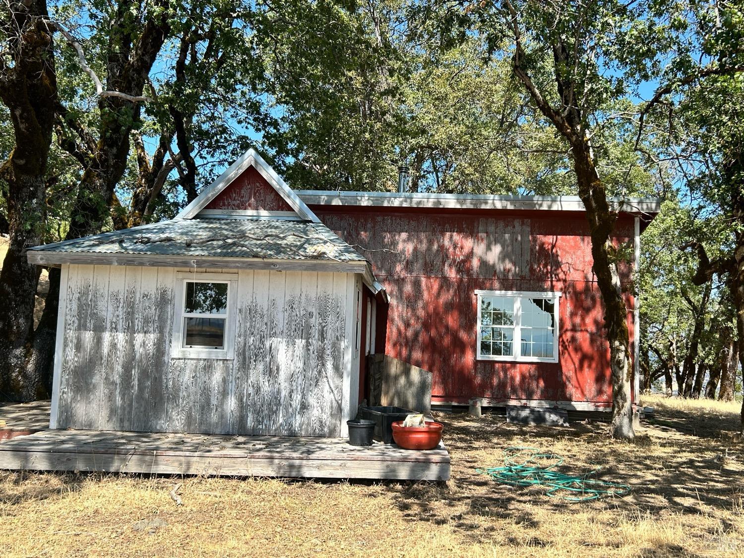 74250 Island Mountain Road Piercy CA 95587