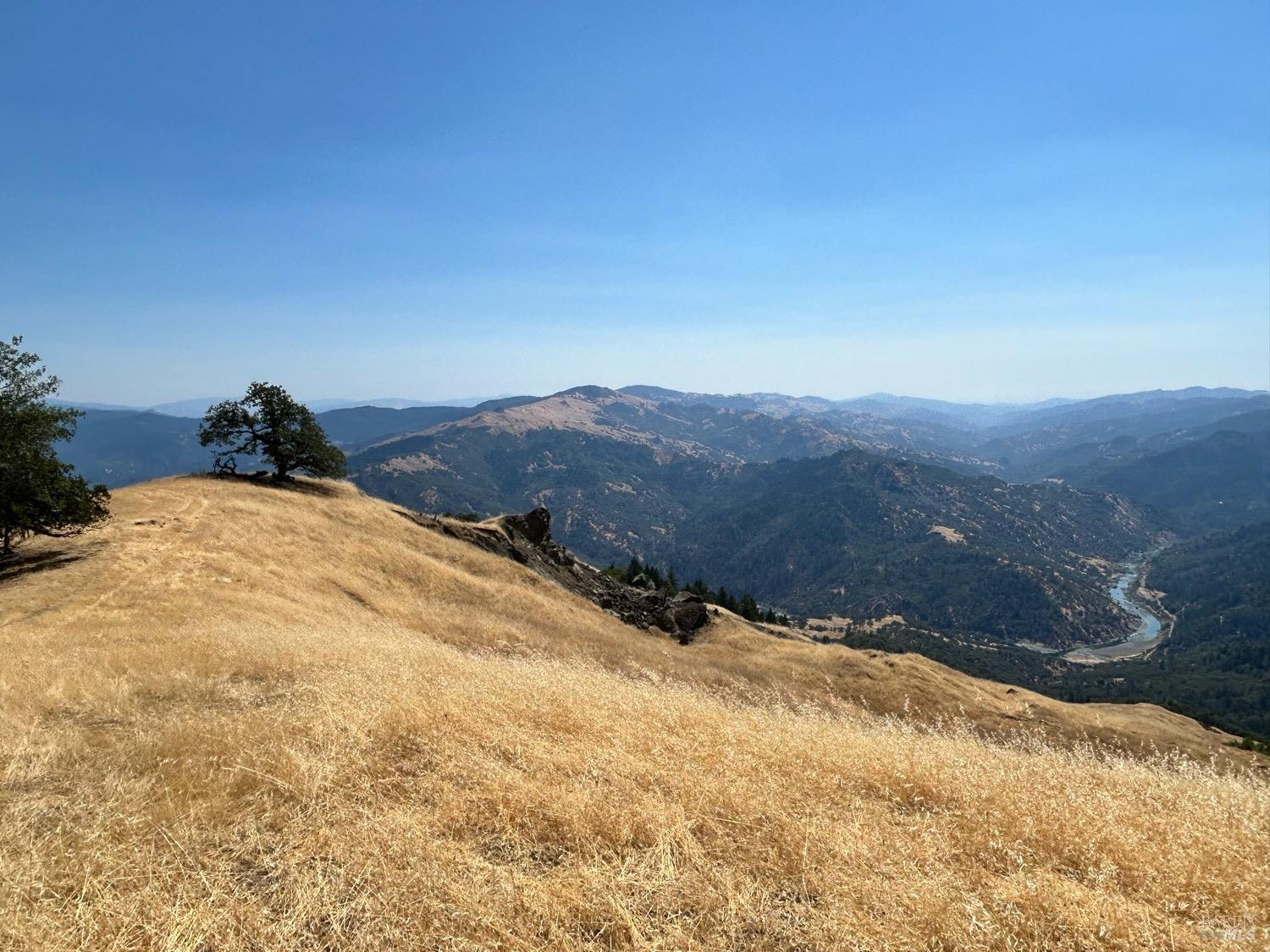 74250 Island Mountain Road Piercy CA 95587