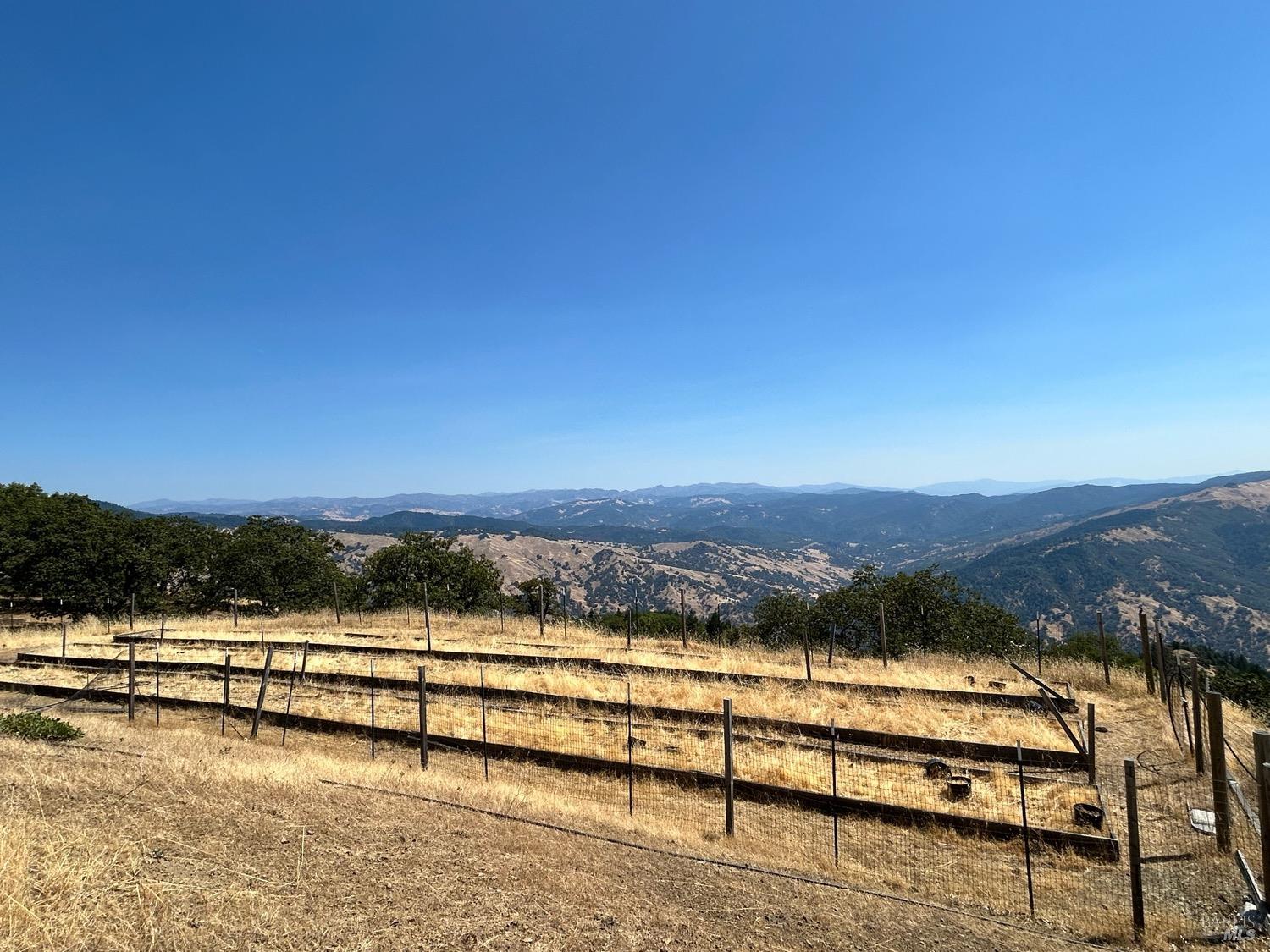 74250 Island Mountain Road Piercy CA 95587